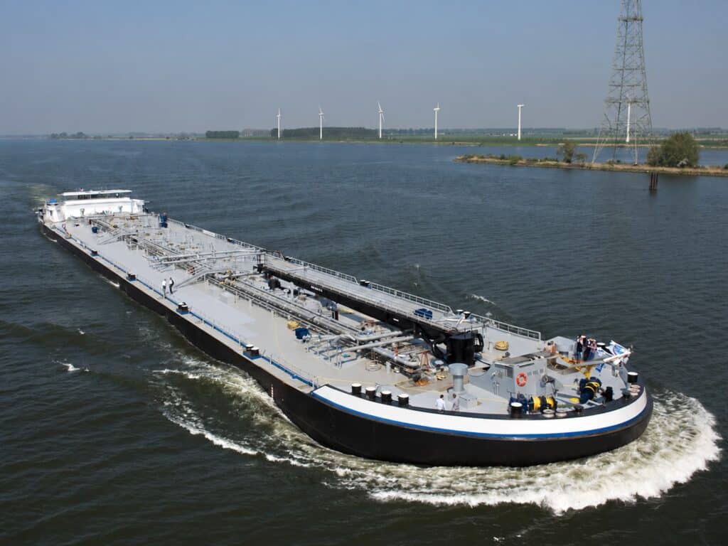 Double Hull Inland Bunker Tanker